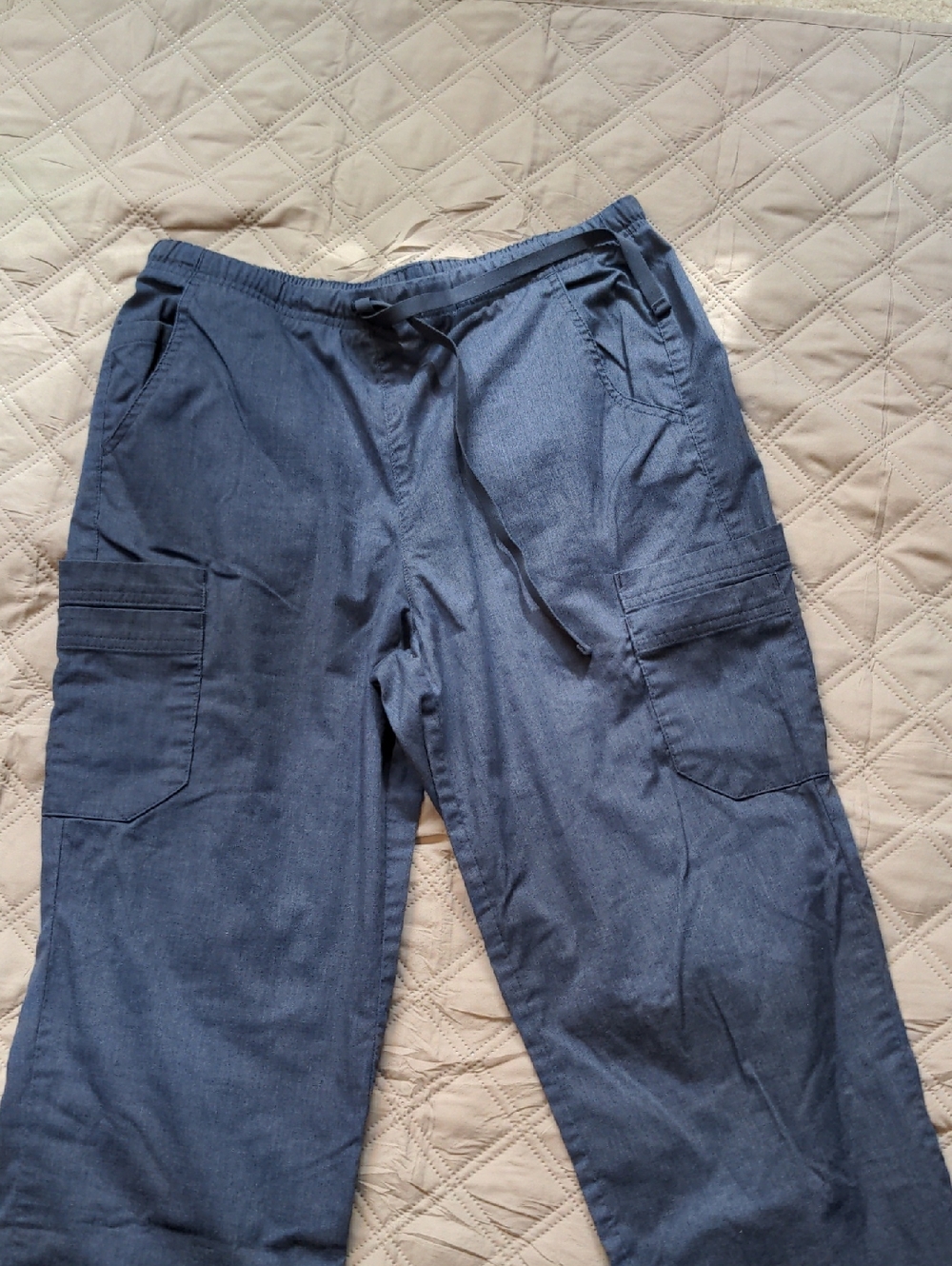 EUC Uniform Advantage Butter-Soft Scrub Set - Picture 9 of 14